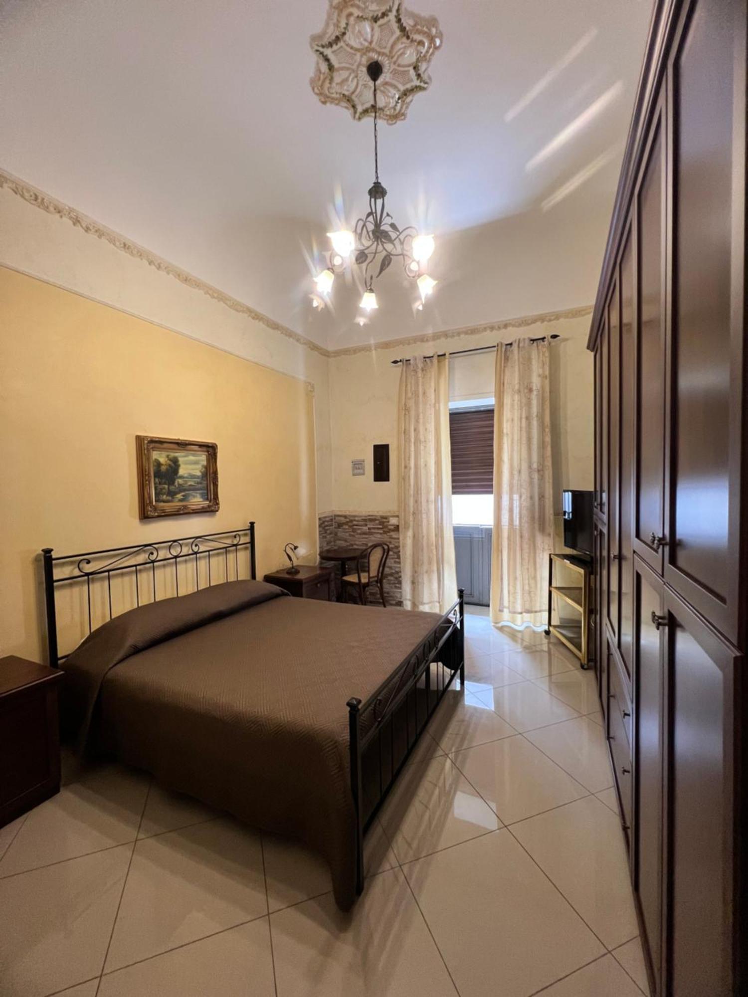 De Lorenzo 21 Apartment คาตาเนีย ภายนอก รูปภาพ